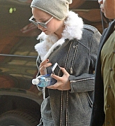 Jennifer Lawrence Arrives Back to her Hotel in NYC - December 15
