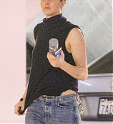 Jennifer Lawrence Heading TO Doctor's Appointment - January 27