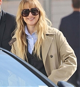 Jennifer_Lawrence_-_Christian_Dior_show_at_Paris_Fashion_Week_-_Paris2C_France_-_October_12C_2025_05.jpg