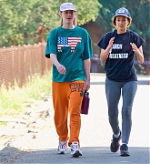 Jennifer_Lawrence_-_out_on_a_hike_in_Los_Angeles_0302202205.jpg